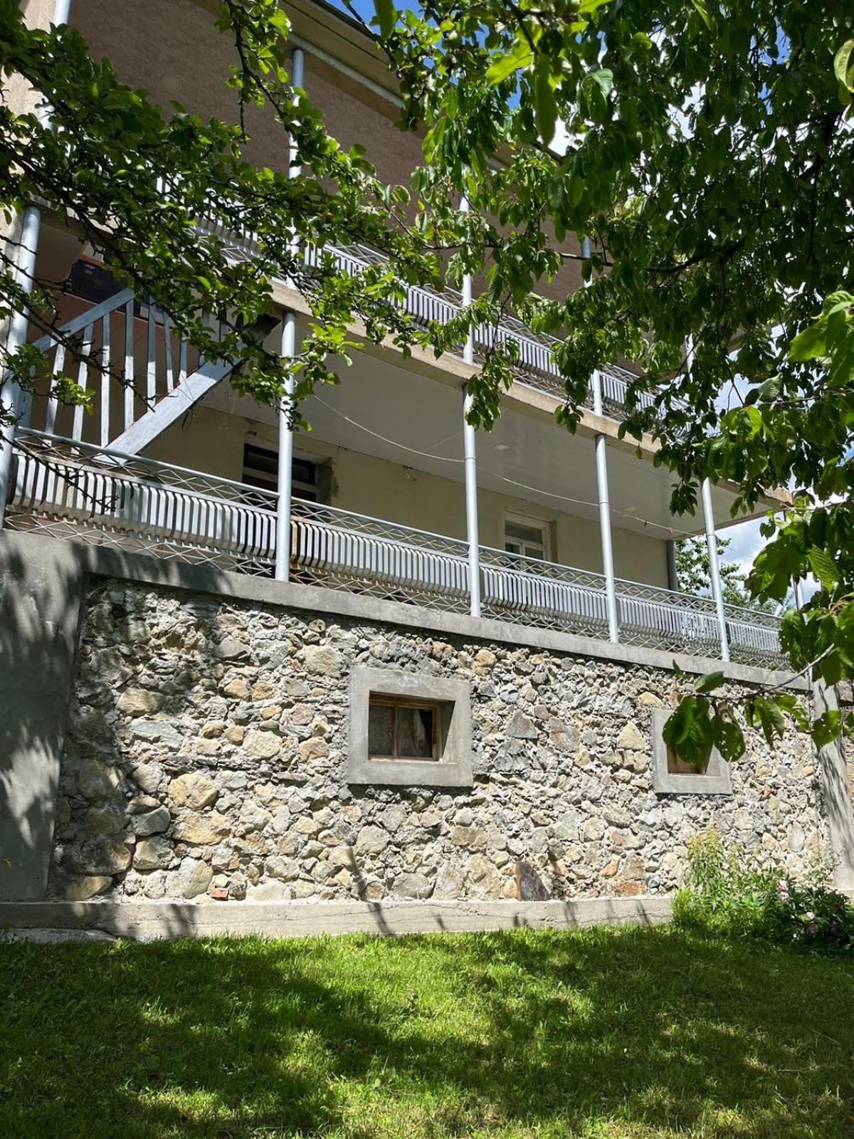 Guest House Lankhvri Becho Exteriör bild